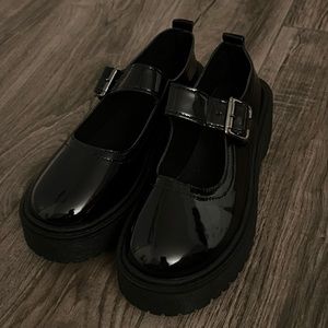 Aetheria Brand Mary Janes/ Doll Shoes (5.5)